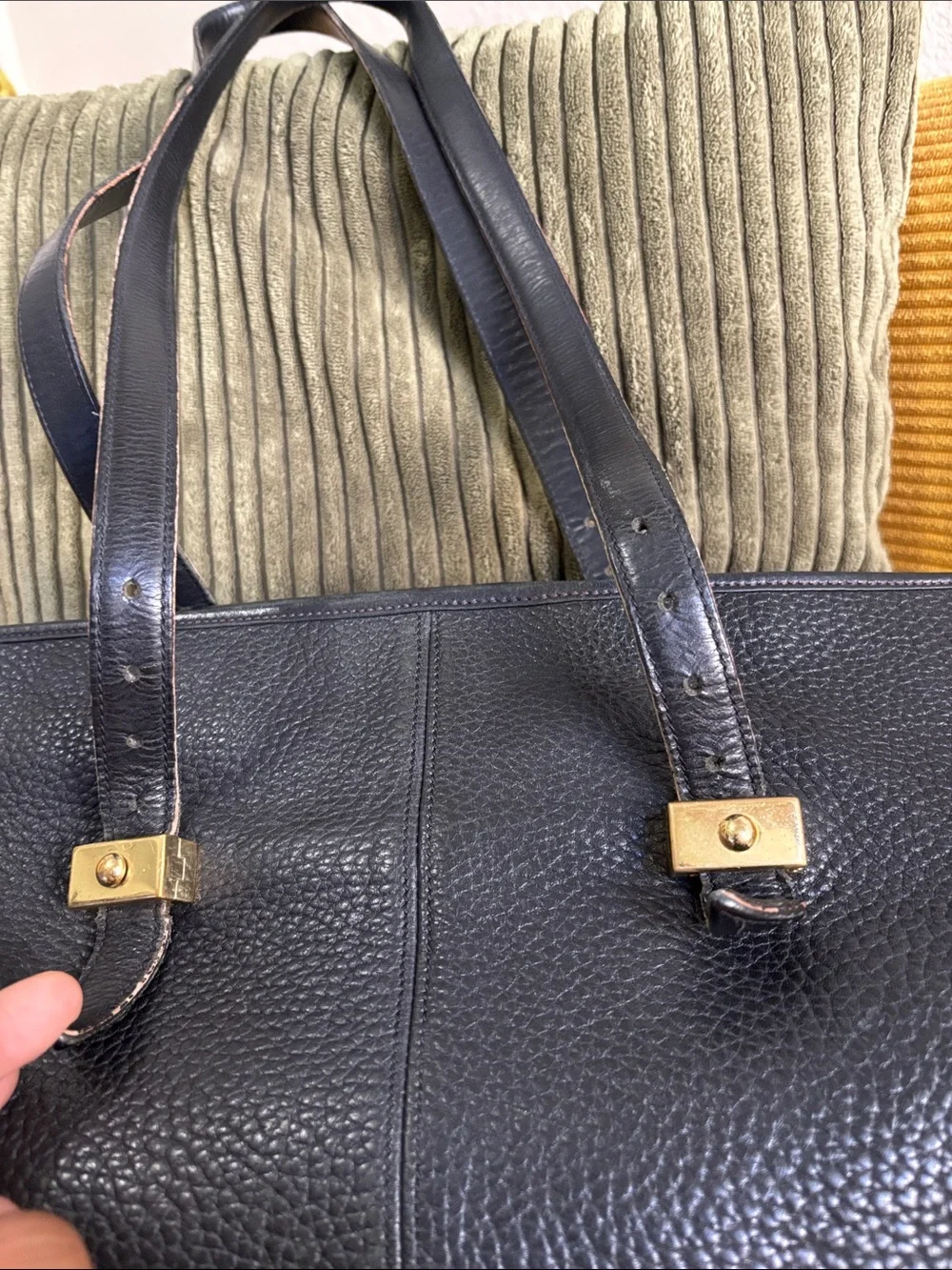 Dooney & Bourke vintage pebble leather satchel black 90s DISTRESSED USED minimal
